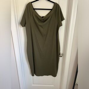 Ribbed Midi Dress from Universal Thread 
2x